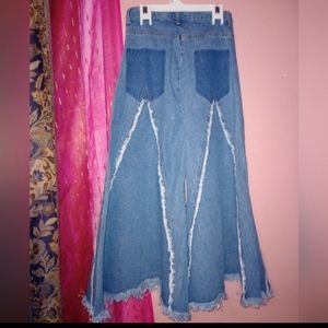 L'ATISTE by Amy extra wide light blue jean bell bottoms